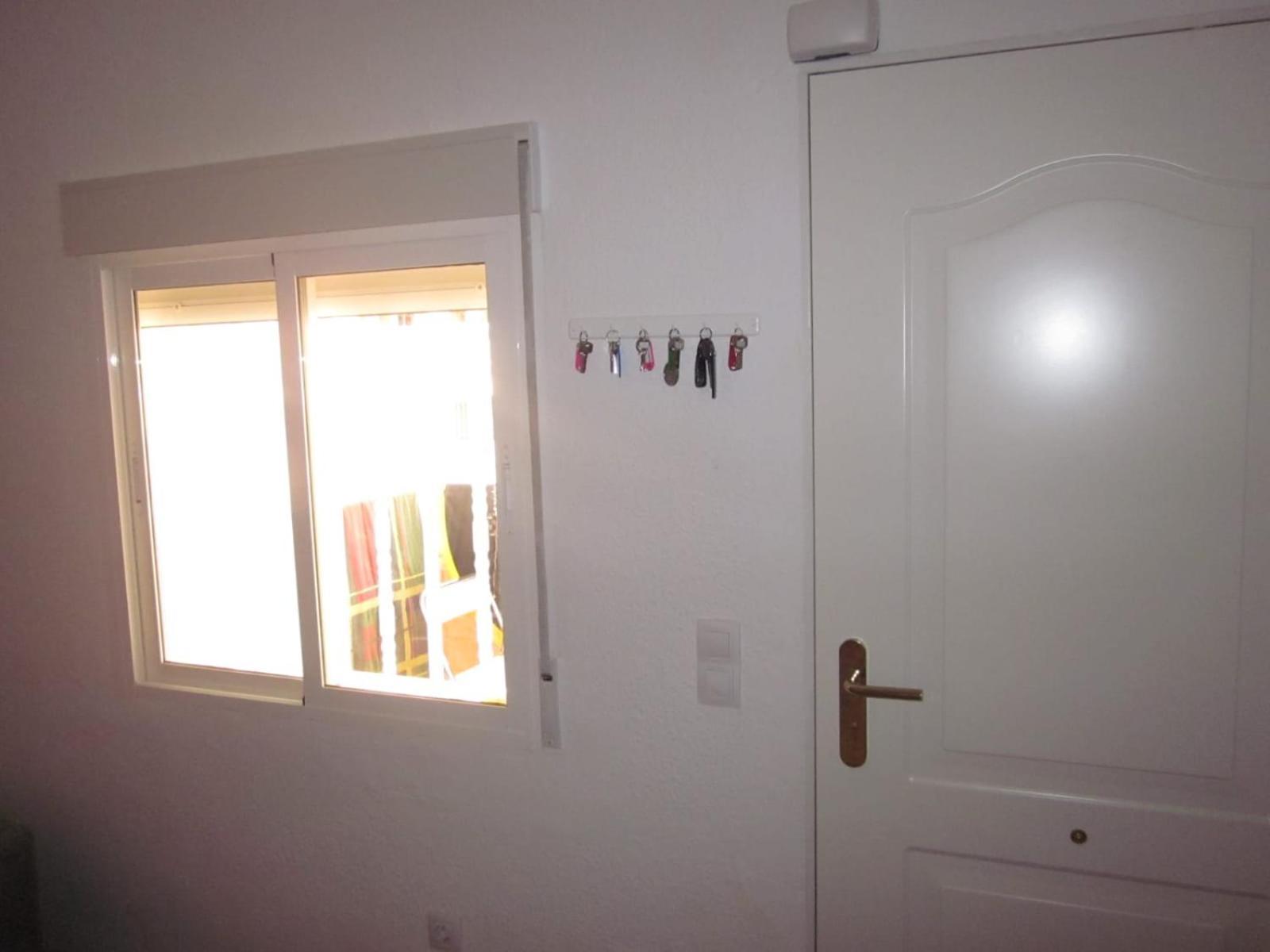 Apartamento Playa Torrevieja Ngoại thất bức ảnh